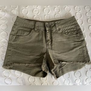 Women Shorts - Size 28